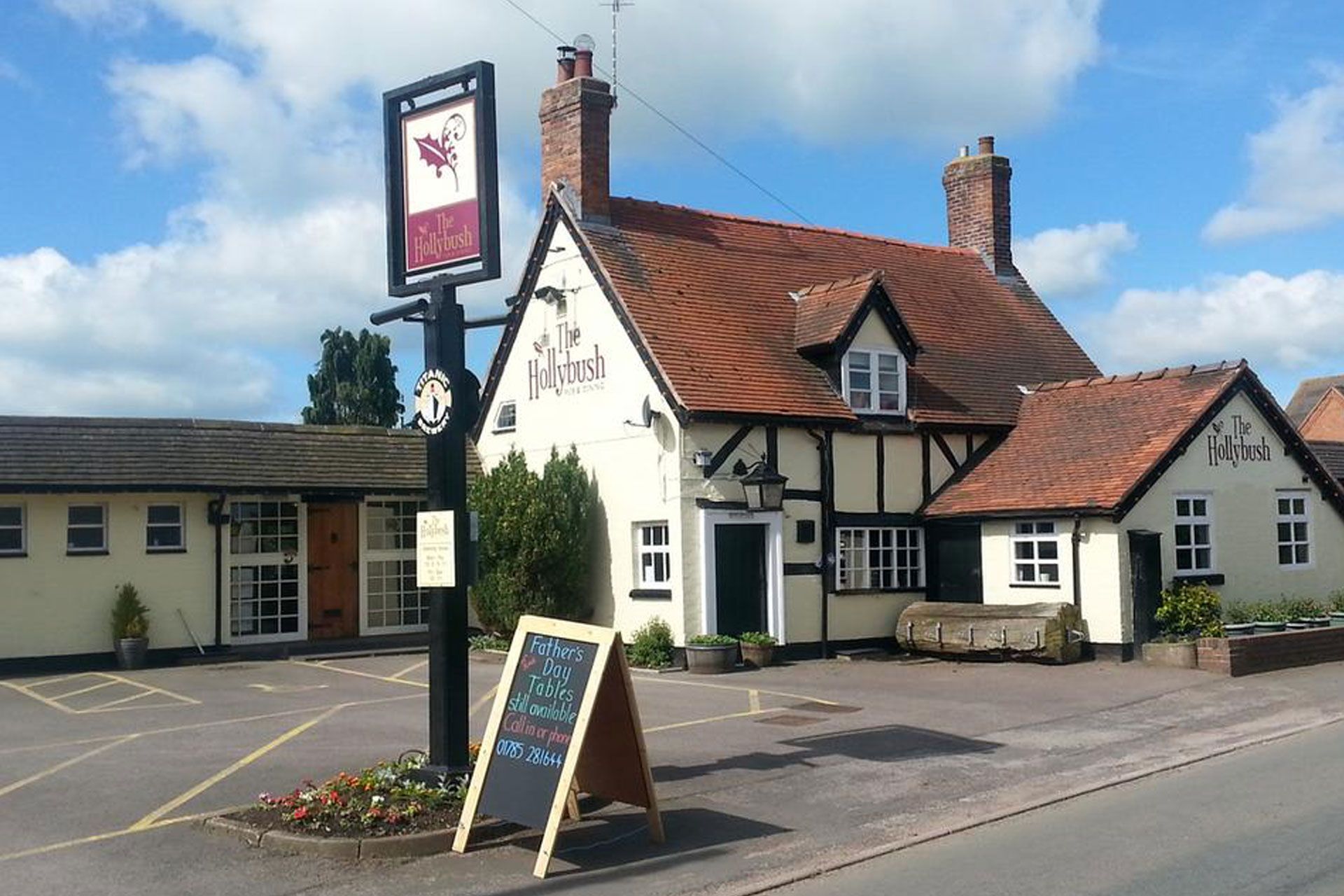 The Hollybush, Seighford