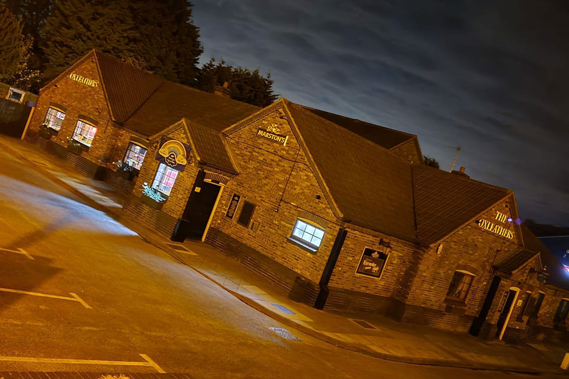 The Oxleathers Pub
